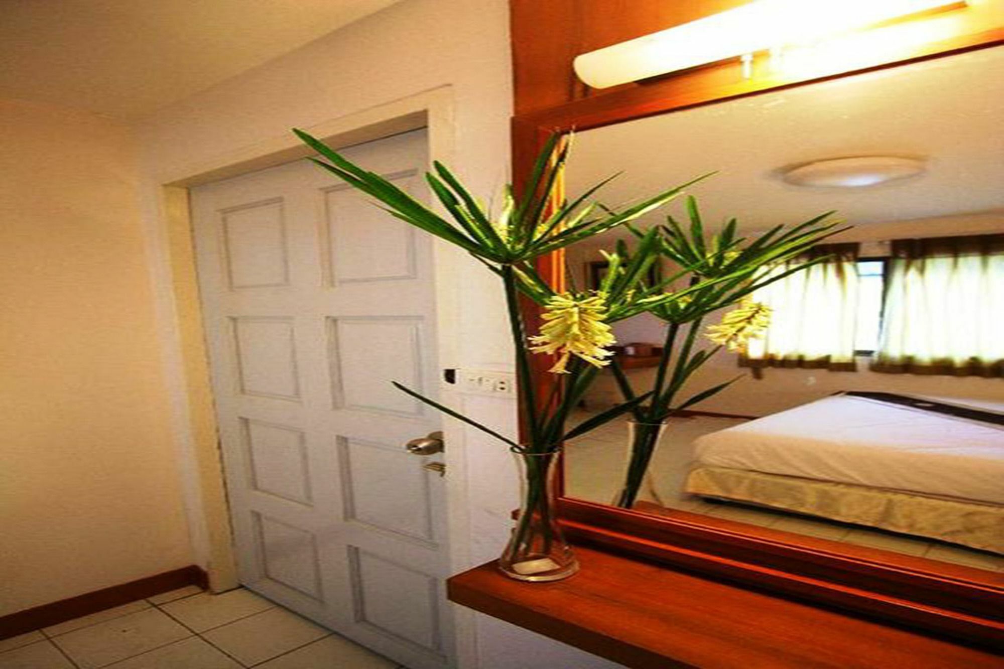 Aparthotel Pk Mansion à Phuket Extérieur photo